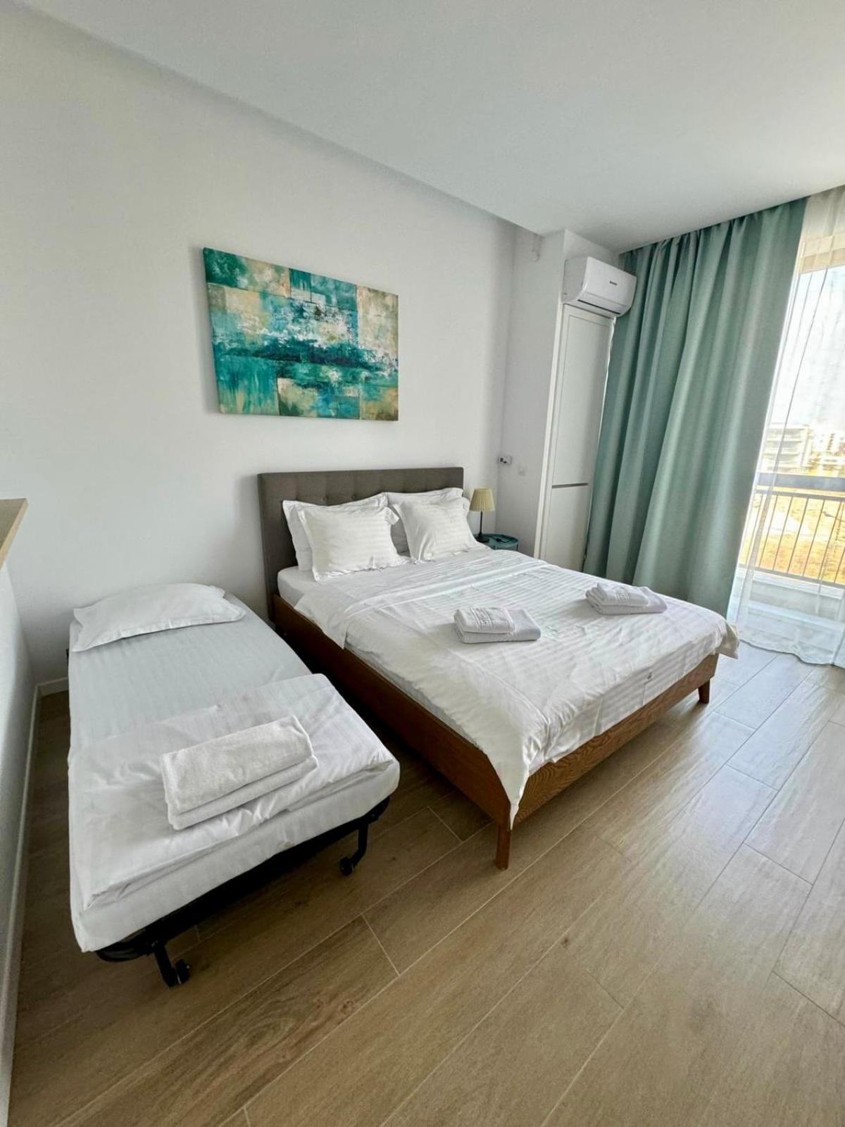 Cez Studio Mamaia Nord Apartment Năvodari Екстериор снимка
